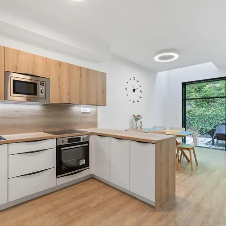 U Buku-3 By Interhome Lägenhet